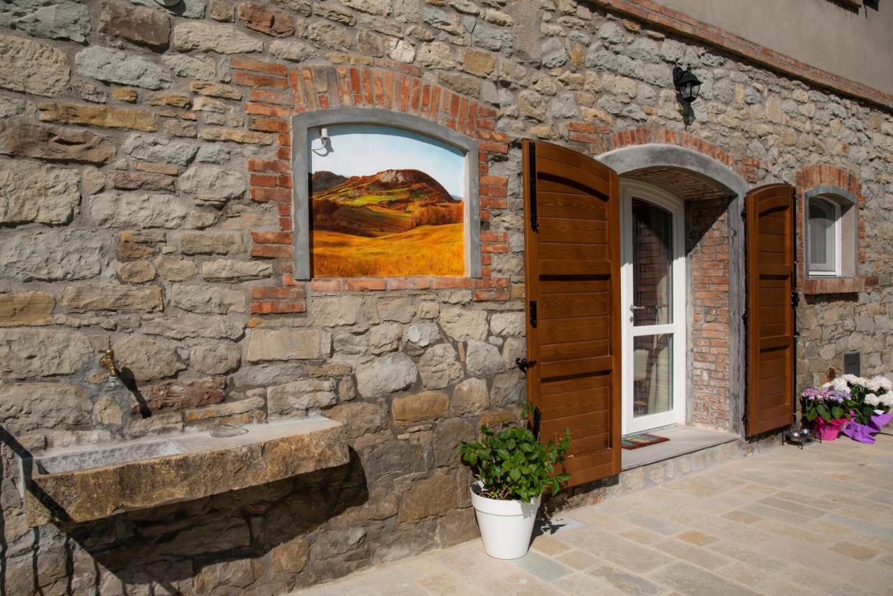Casale Monte Valestra Bed & Breakfast Bebbio Luaran gambar