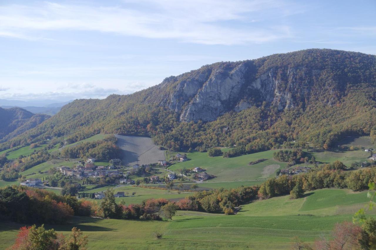 Casale Monte Valestra Bed & Breakfast Bebbio Luaran gambar