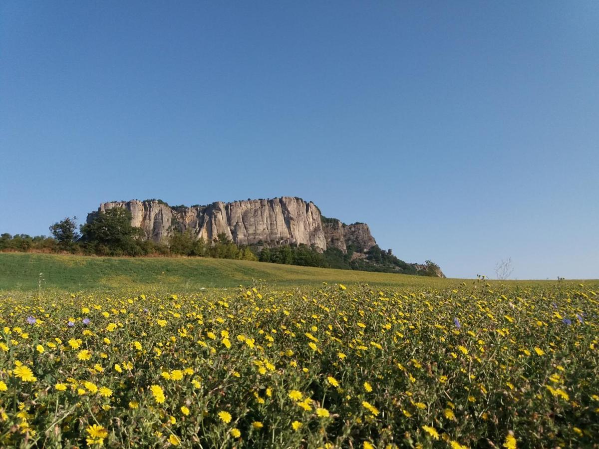 Casale Monte Valestra Bed & Breakfast Bebbio Luaran gambar